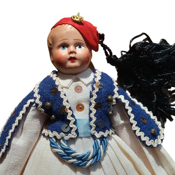 Vintage Collectible Doll - Picture 8 of 15